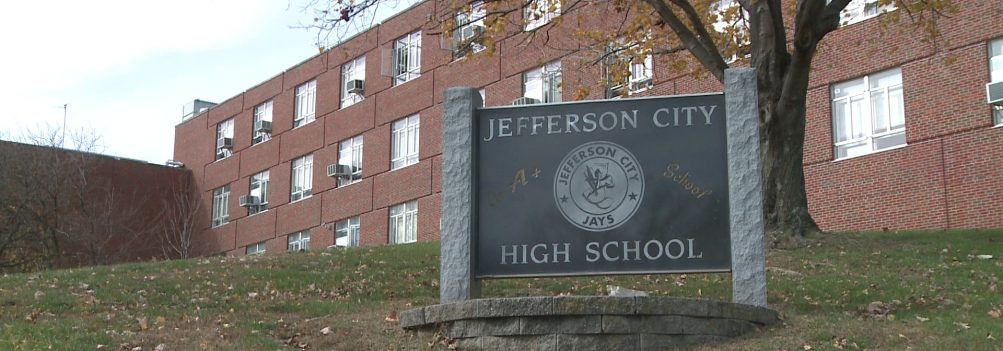 SCHOOL ADMINISTRATORS INVESTIGATING CAUSE OF LOCKDOWN AT THE JEFFERSON CITY HIGH SCHOOL